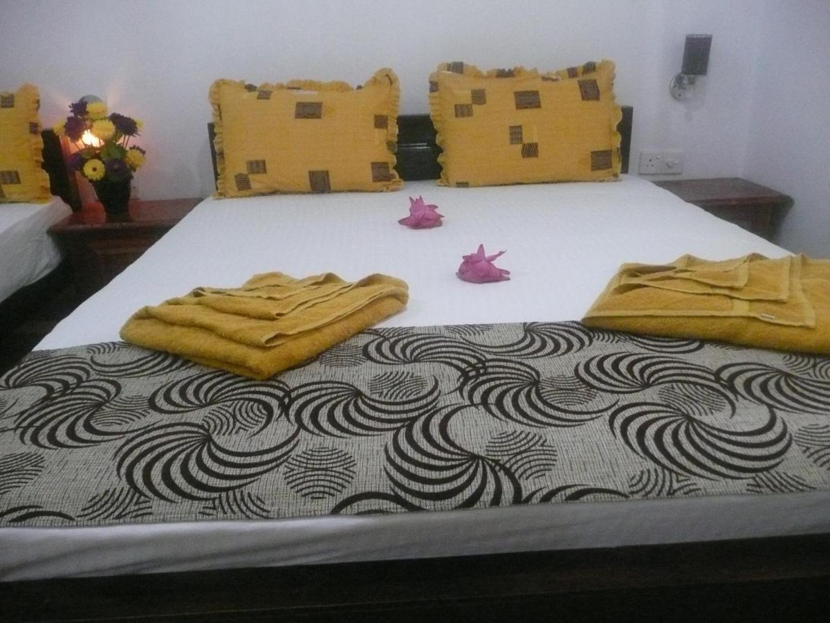 Hotel Nimjaya Udawalawe Dış mekan fotoğraf