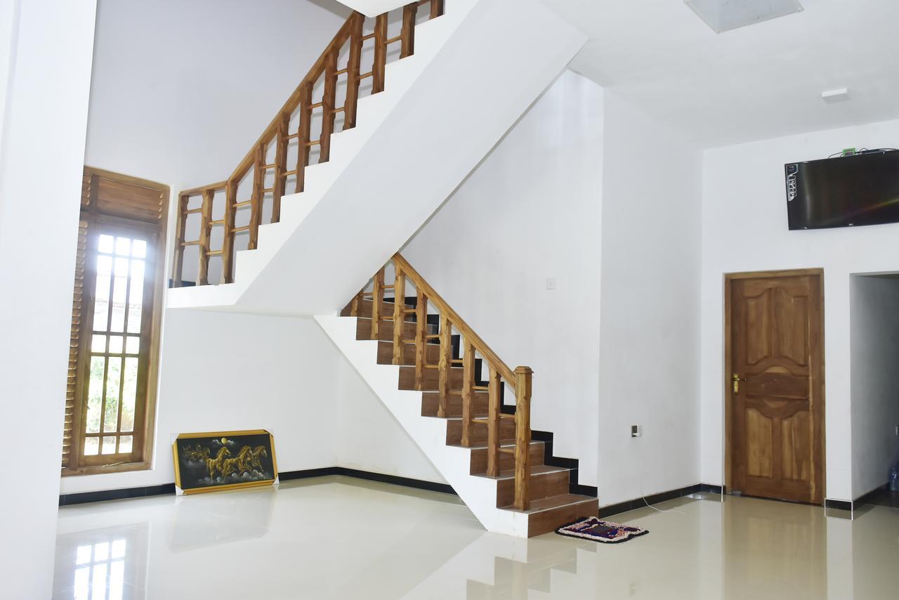 Hotel Nimjaya Udawalawe Dış mekan fotoğraf