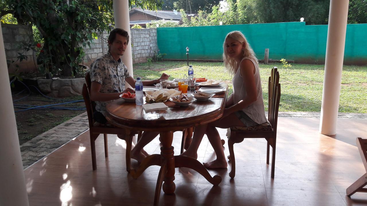 Hotel Nimjaya Udawalawe Dış mekan fotoğraf