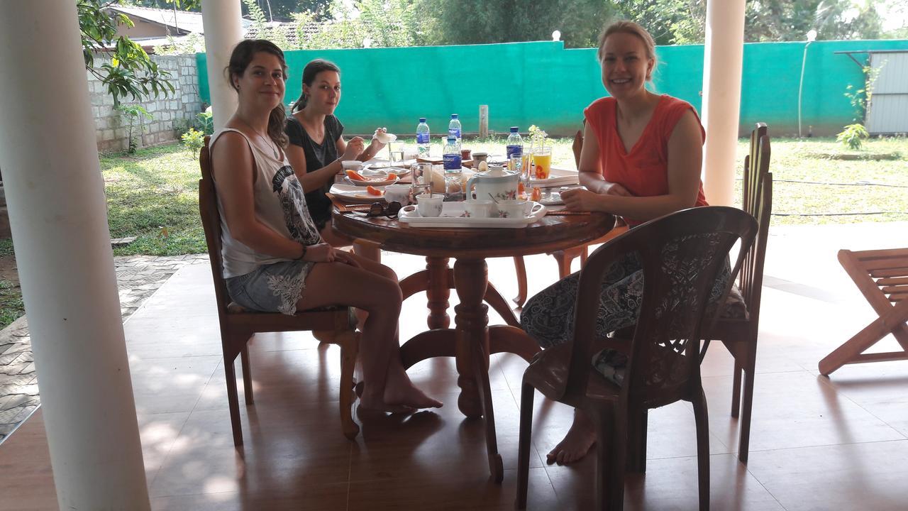 Hotel Nimjaya Udawalawe Dış mekan fotoğraf