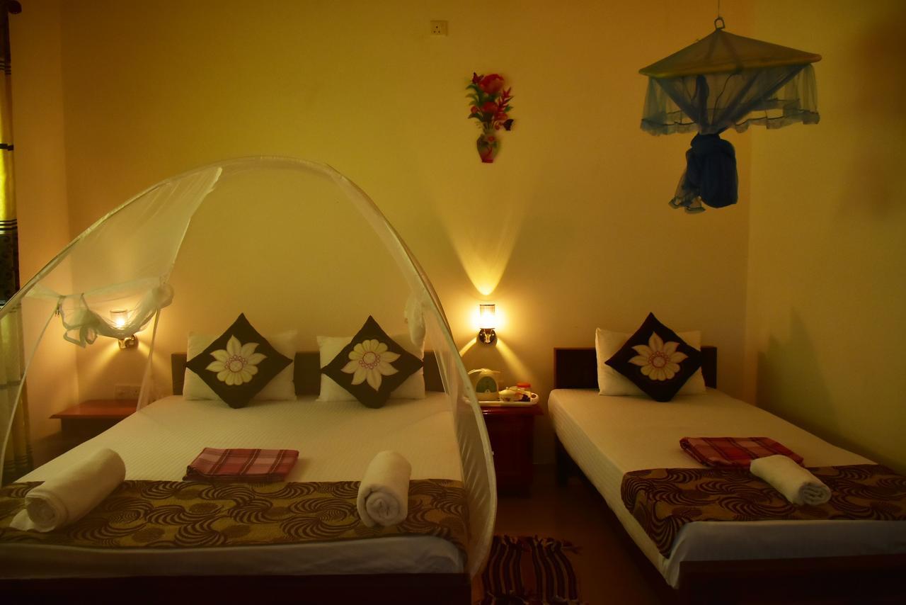 Hotel Nimjaya Udawalawe Dış mekan fotoğraf